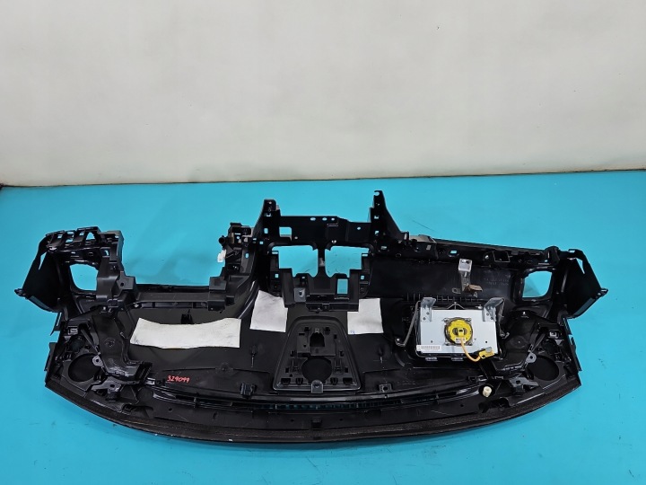 фото №8, Торпедо роздавальна консоль капот подушка mazda 6 iii gj 12-14 eu подушка