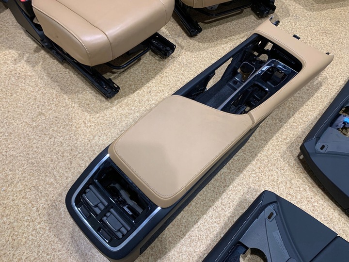 фото №14, Volvo xc90 ii сидіння диван обшивки 7 вісь комплект rhd uk