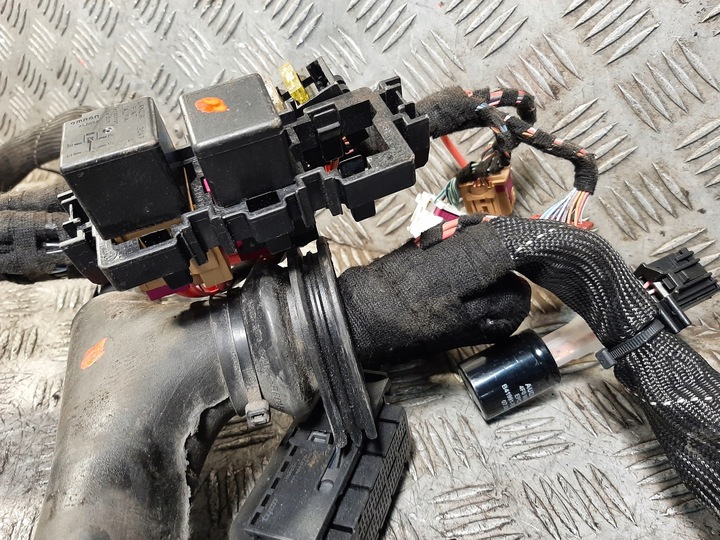 фото №8, Audi a6 c6 06r 2.0 tfsi жгут двигателя 4f1971072hp