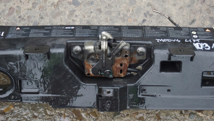 фото №6, Передняя панель верхний усилитель renault modus рестайлинг 8200224763