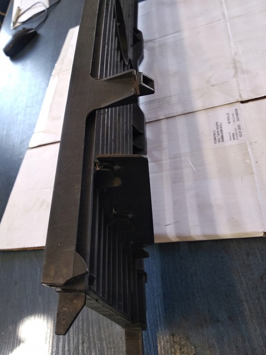 фото №6, Решётка решётка радиатора перед vw jetta i mk1 161853653b оригинал.