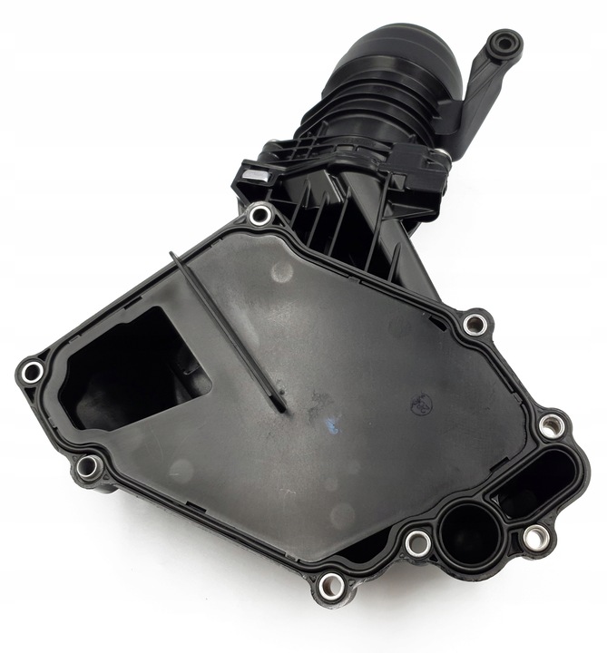 фото №13, Корпус фильтра масла volvo d5, оригинальный номер 30757730