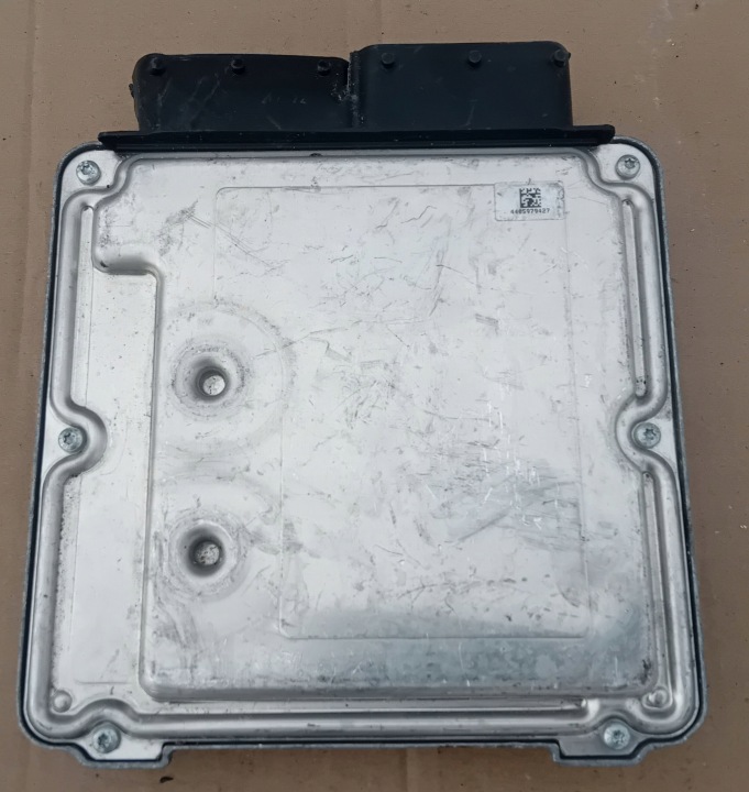 фото №8, Компютер двигуна vw passat b8 tiguan 5n 2.0 tdi 0281035371 05l907309b