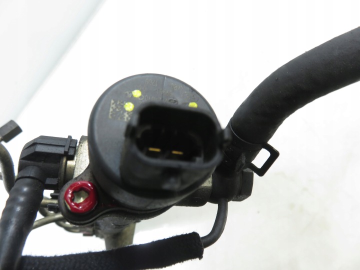фото №7, Топливная рейка hyundai trajet 2.0 crdi 0281002732 0445214075