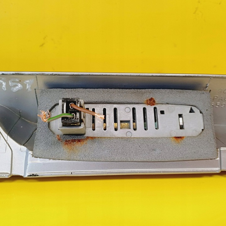 фото №13, Накладка кришки багажника opel zafira a lak: z151 90579631 nr158