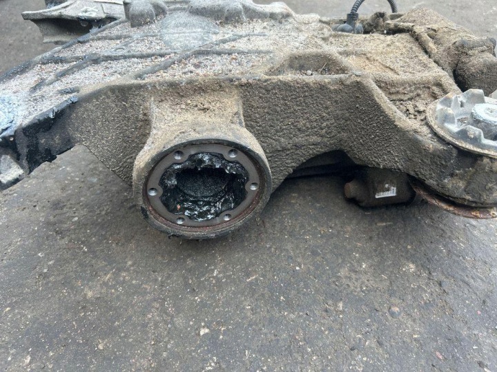 фото №7, Редуктор заднее vw passat b7 аксессуар 365 0bs525010b 1.97l дизель 125kw