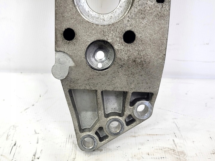 фото №8, Лапи кріплення коробки коробки передач kia stinger gt 2018r. 3.3 t-gdi 4x4