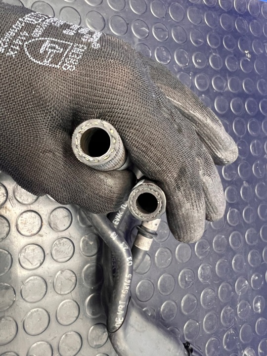 фото №5, Audi a6 a7 c7 4g 3.0 tdi 313 km шланг пального 059130297ad