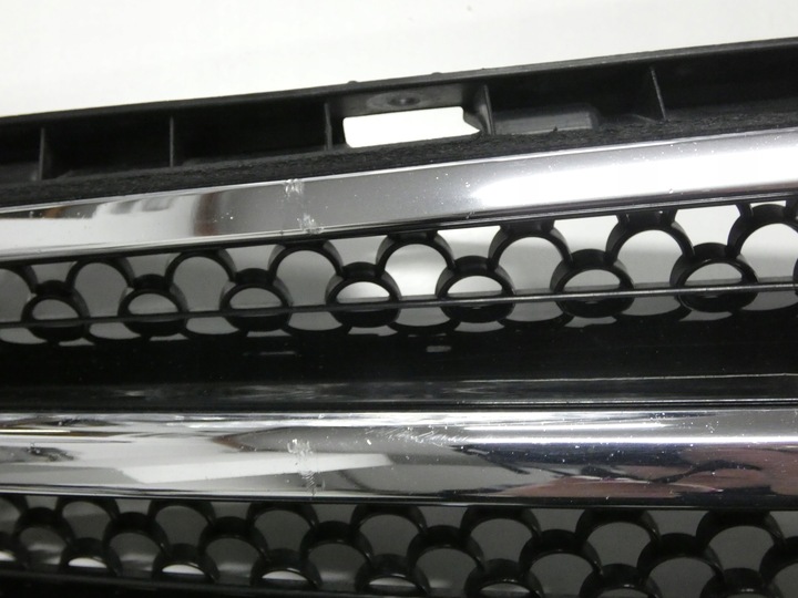 фото №11, Решётка решётка радиатора mercedes c-klasa w204 6.3 amg p. рестайлинг