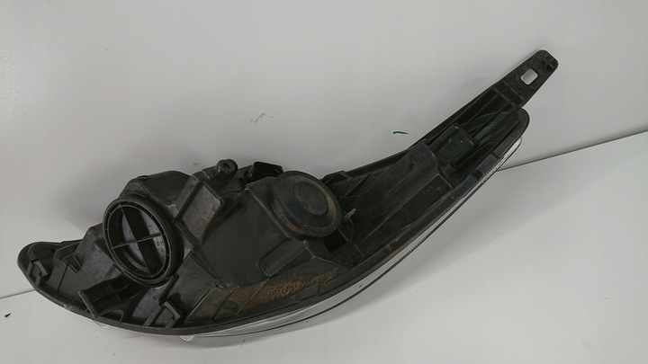 фото №9, Ford fiesta mk7 рестайлінг 12- лампа права передня