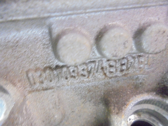 фото №13, Seat cordoba i головка двигателя 030103374bb 1,4 8v крышка 030103475ag