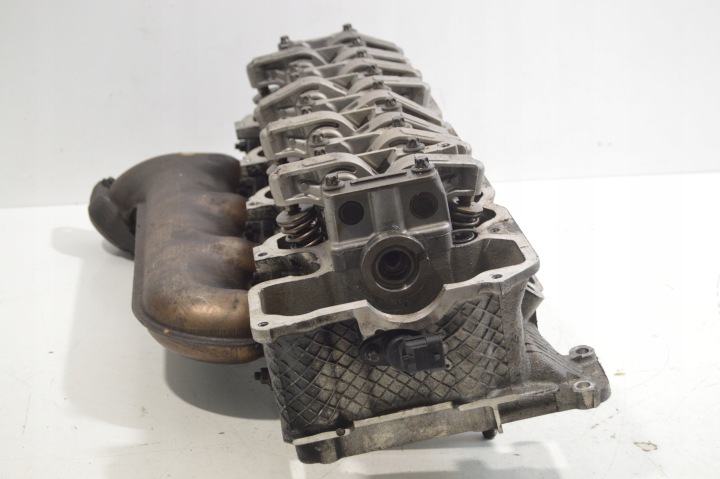 фото №5, Головка права двигуна 55 amg компресор mercedes r230 sl55 1130162401