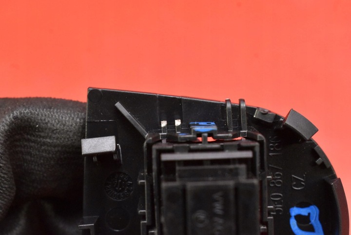 фото №10, Вимикач підйому скла праві перед 5e0959855a skoda octavia 3 iii 13-17