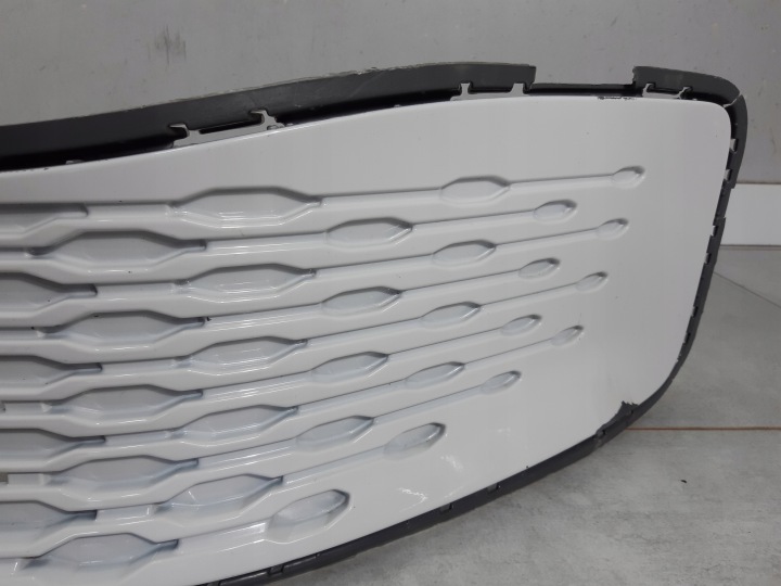 фото №10, Vw caddy v 2k7 решётка средняя бампера перед 2k7853677