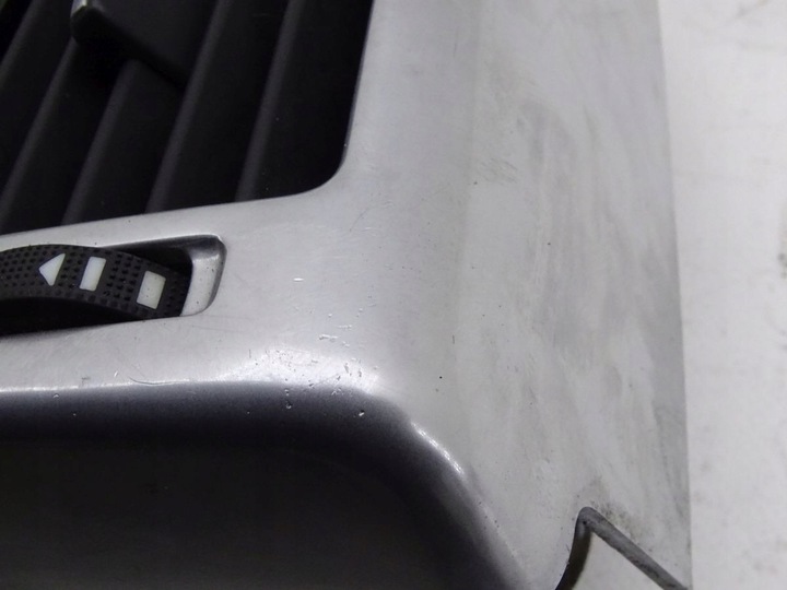 фото №6, Range rover l322 02-12 решётка воздуховод туннеля зад