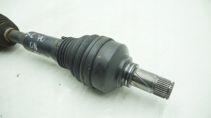 фото №3, Volvo полуось левая короткая xc70 08 механическая коробка передач 30783067