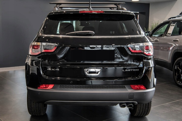 фото №2, Jeep compass mp 17-20 бампер задний pdc 68352695ab