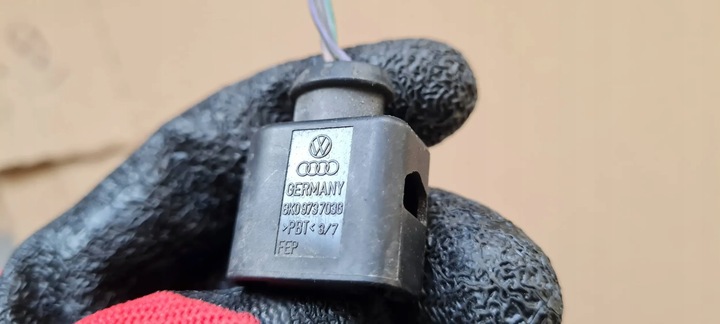фото №7, A4 b9 8w штекер разъём 8k0973703g a5 8w q5 80a vw audi