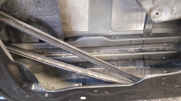 фото №10, Дверь левый перед renault espace iv 05r чёрные