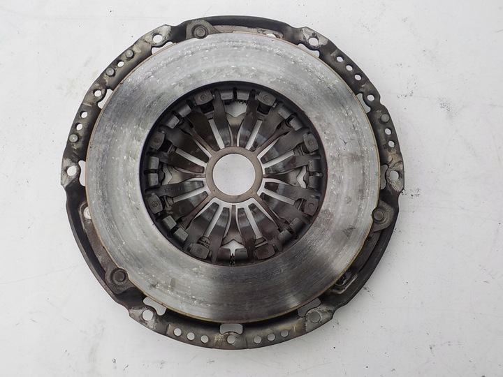 фото №9, Toyota auris i 2.0 d4d 126km 1ad колесо dwuamsowe + зчеплення