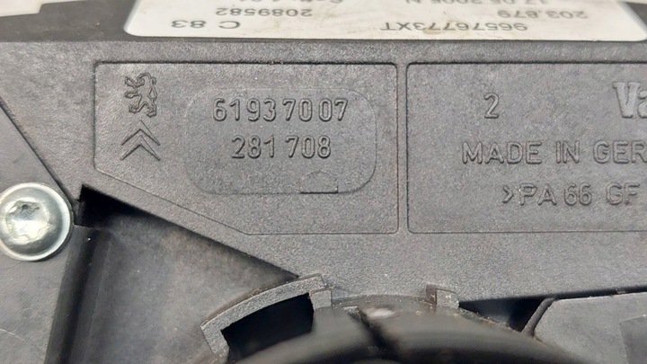 фото №9, Переключатель комбинированный citroen c2 1.4 b 96576773xt