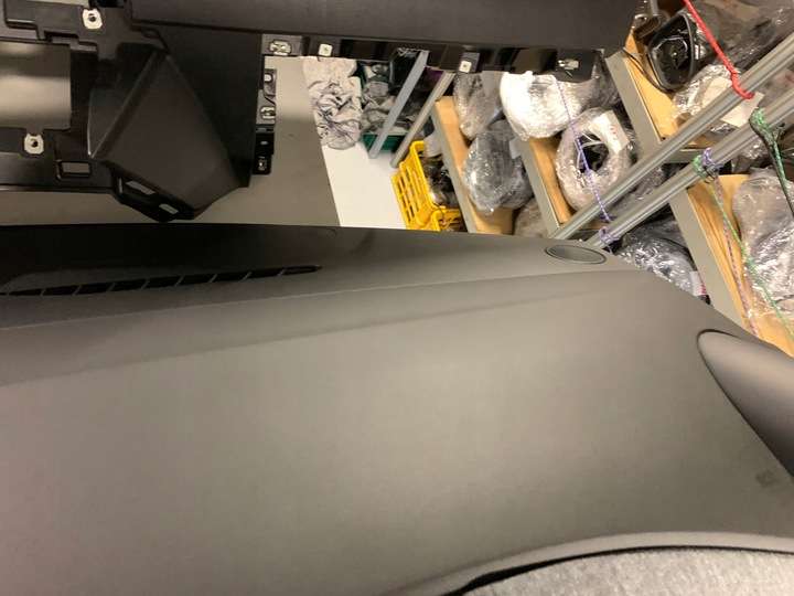 фото №7, Панель консоль подушки воздушные ремни подушка безопасности капот renault zoe рестайлинг 2020