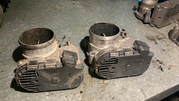 фото №1, Ford transit mk7 2,2 дросельна заслінка 2008 2009 2010