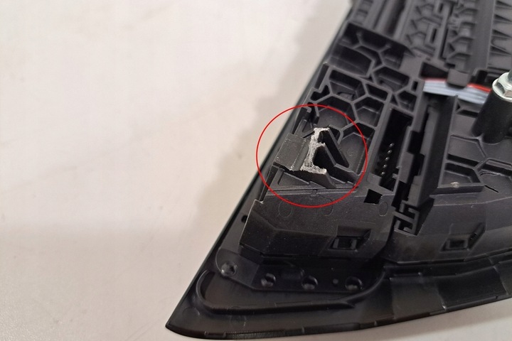 фото №10, Панель strerowania кондиционера bmw 5 g30 7947858 2.0l гибрид 2019