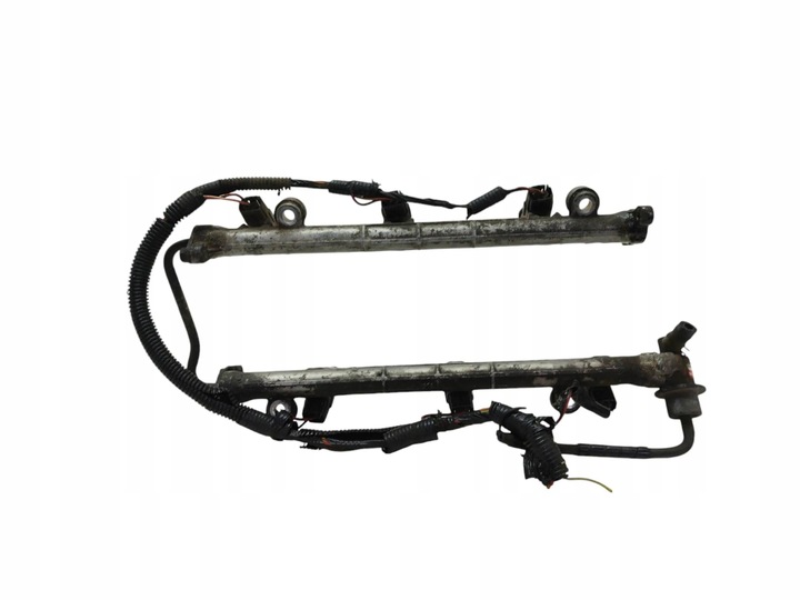 фото №8, 2002 mitsubishi pajero форсунки / комплект md306058