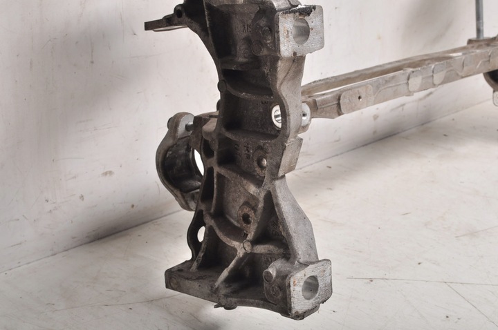 фото №9, Bentley bentayga 4.0 tdi 435km подрамник подвешивание перед 50tys km