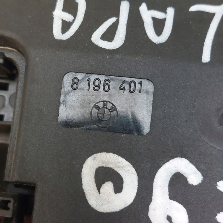 фото №15, Bmw 3 e90 sedan замок крышки багажника 4pin 8196401 10862510 7167321