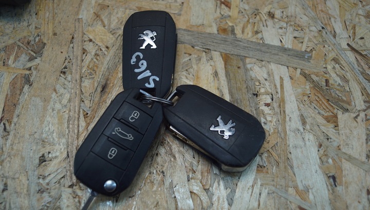 фото №6, Peugeot 508 замок запалювання 3 штуки kluczyków 9663123380