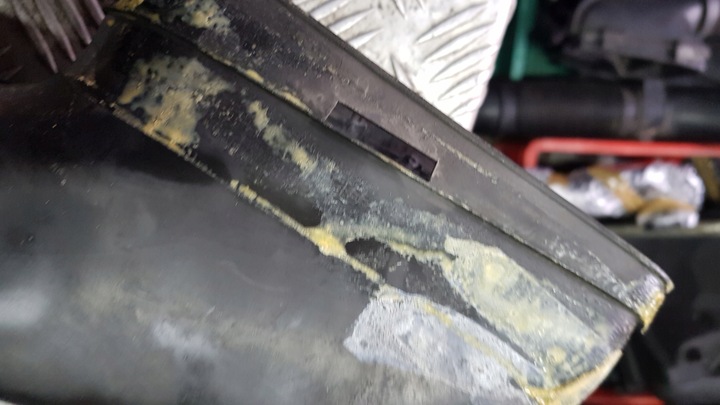 фото №16, Mercedes w212 2.2 cdi труба шланг воздуха a2710900282