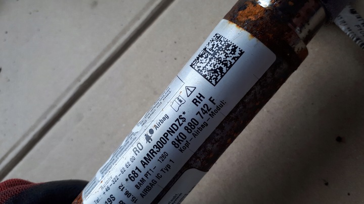 фото №5, S4 b8 рестайлинг a4 шторка воздушная правая 8k0880742f