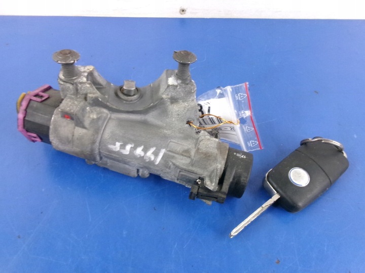 фото №1, Volkswagen passat b5 рестайлинг 2.0 131km замок зажигания. 4b0905851c