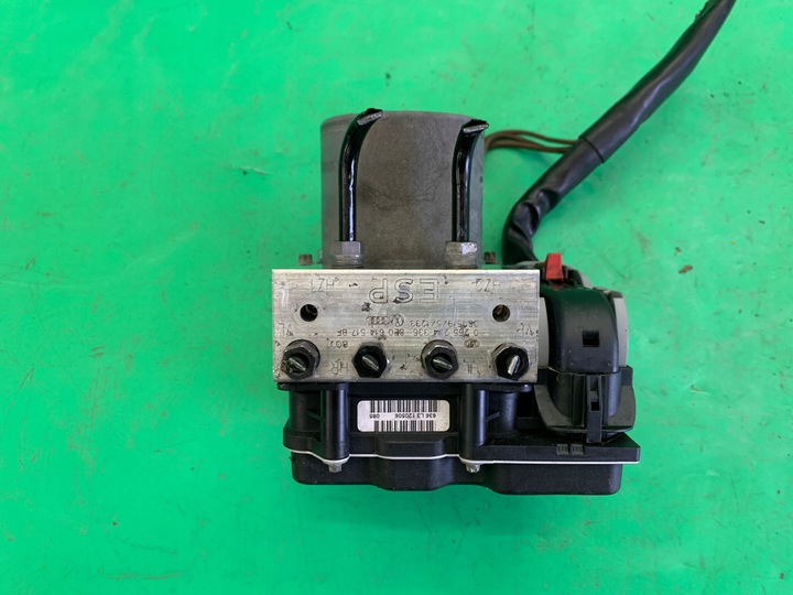 фото №9, Насос тормозная abs 0265950474 audi a4 b7 2.0 tdi 04-08