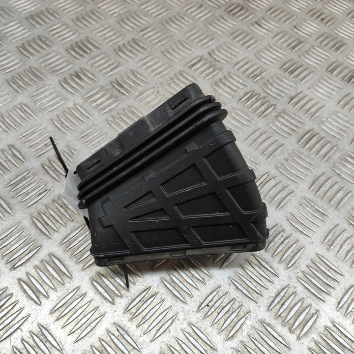 фото №5, Audi q5 sq5 2016 запчасть трубы впуск воздуха