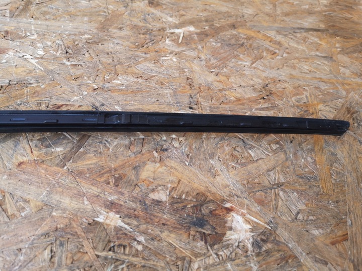 фото №6, Skoda karoq планка скла лобовий ліва 57a854327