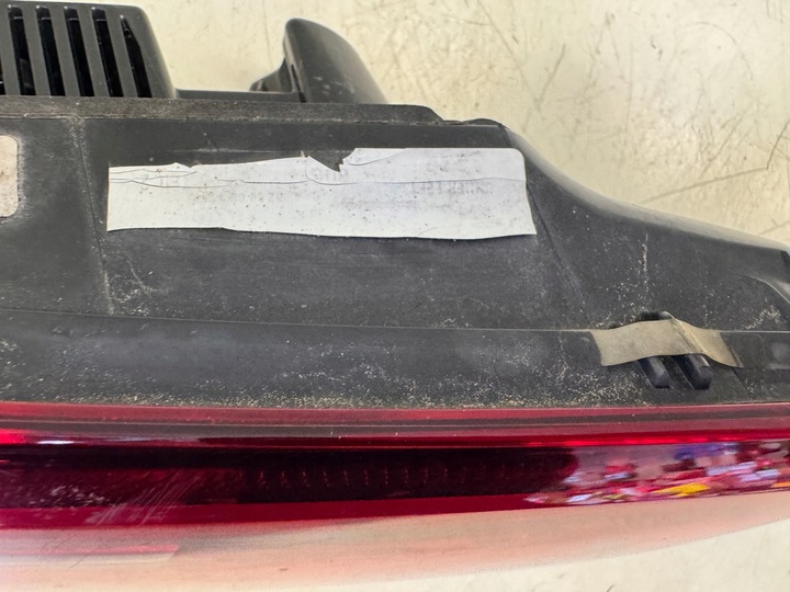 фото №8, Audi a6 c7 универсал рестайлинг лампа левый зад w крышка багажника led 6 pin