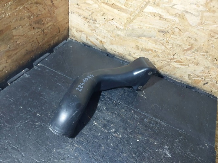 фото №8, Запчасть трубы впуск воздуха радиатор топлива bmw 5 e39 530d 2247826