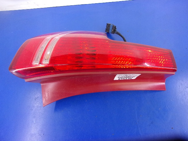 фото №2, Citroen c4 i лампа зад левая 9655864080 оригинал