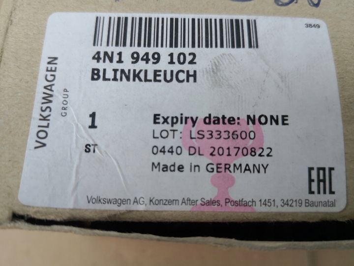 фото №11, Audi a8 d5 4n поворотник зеркало правого новый