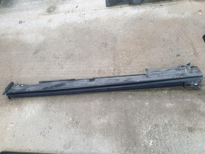 фото №1, Mazda cx-30 2019- планка пороговая накладка левая