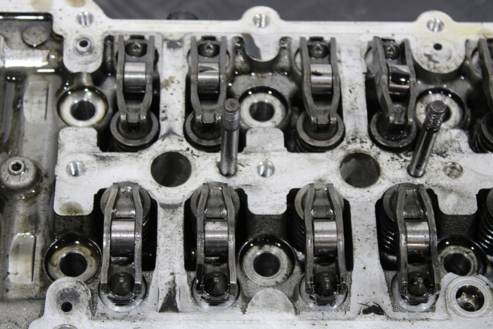 фото №6, Головка крышка клапанов 55261569 55268920 jeep cherokee kl 2,2 crd