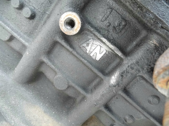 фото №11, Passat b5 fl 1.9tdi 04' kom двигун голий стійка 038103021an