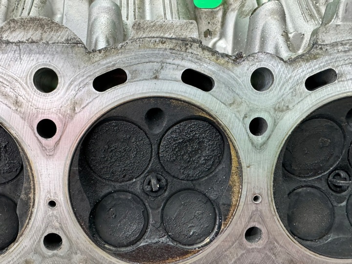 фото №15, Головка цилиндров левая + koniki lexus gs iii 3.0 v6 gs300 05-12 3gr-fse