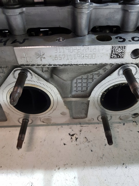 фото №15, Головка комплектная 857112103 bmw g30 g11 g01 g05 3.0d 4.0d b57d30a