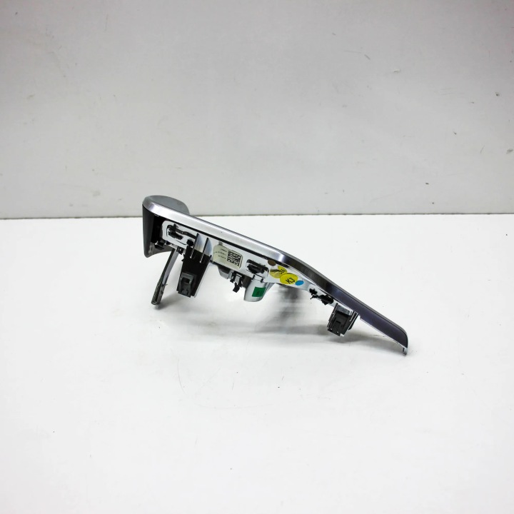 фото №6, Молдинг декоративна капот volvo v60 ii cross country 31477170 31428973 2.0l