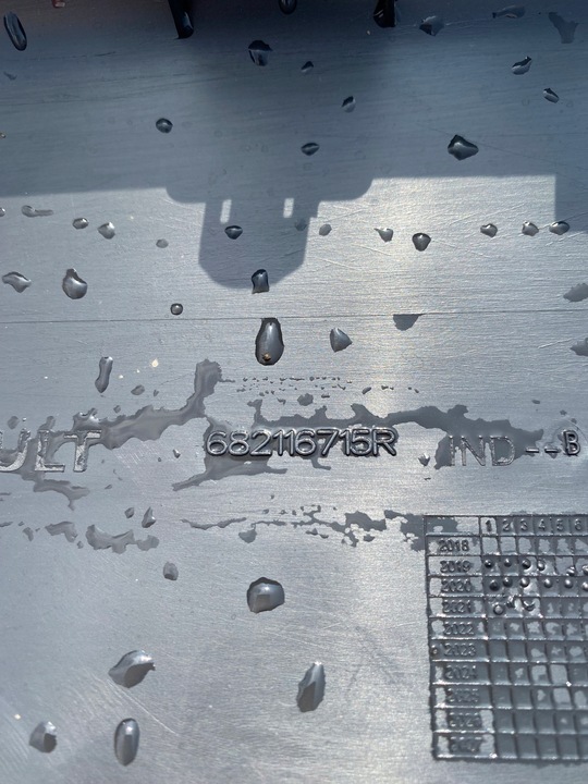 фото №9, Рамка бардачка панели распределительной 682116715r master