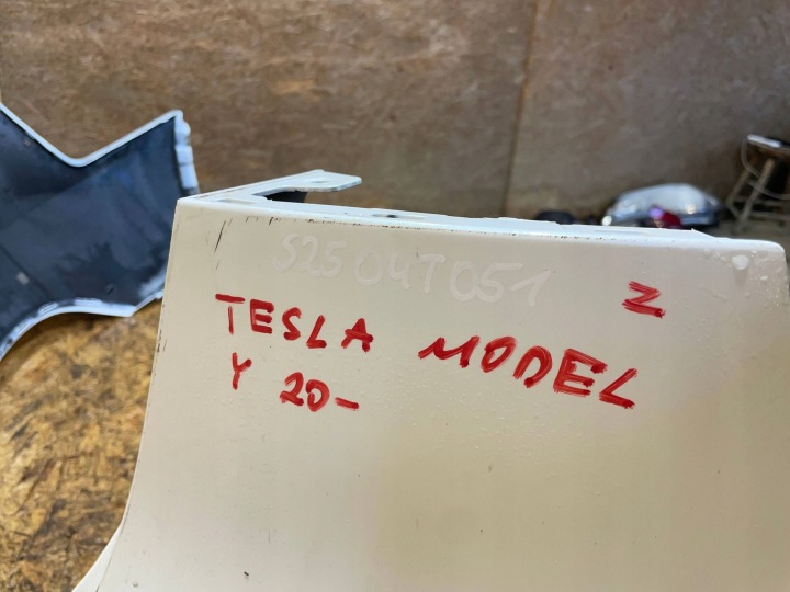 фото №10, Tesla модель y 20- задний бампер